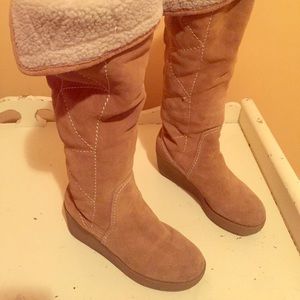 Michael Kors suede boots size 8